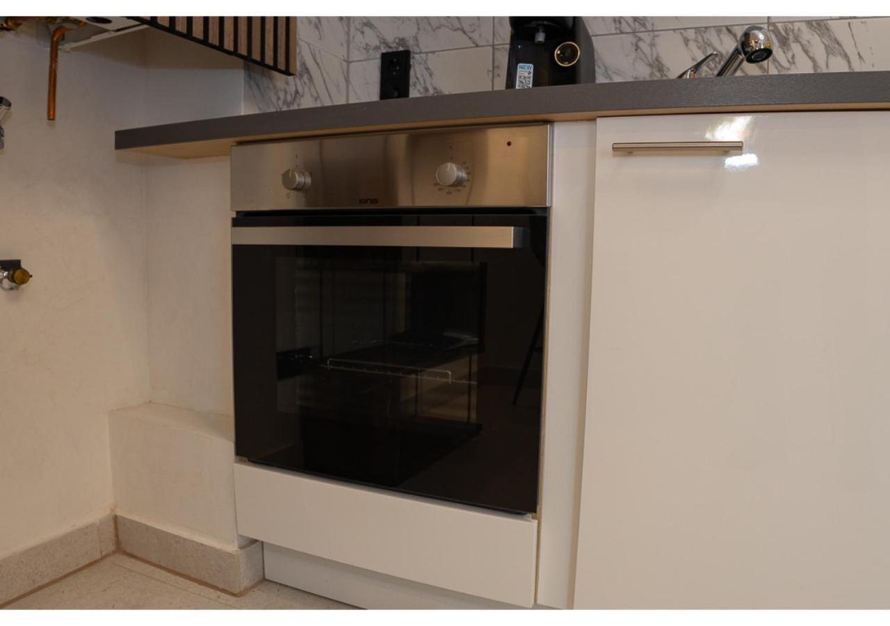 Aix La Chapelle, Exclusive Apartments, Wellness And More, Hotel